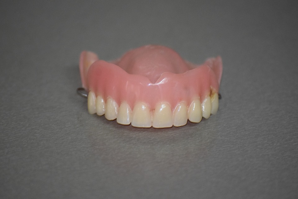 How To Use OlivaFix Gold Denture Adhesive